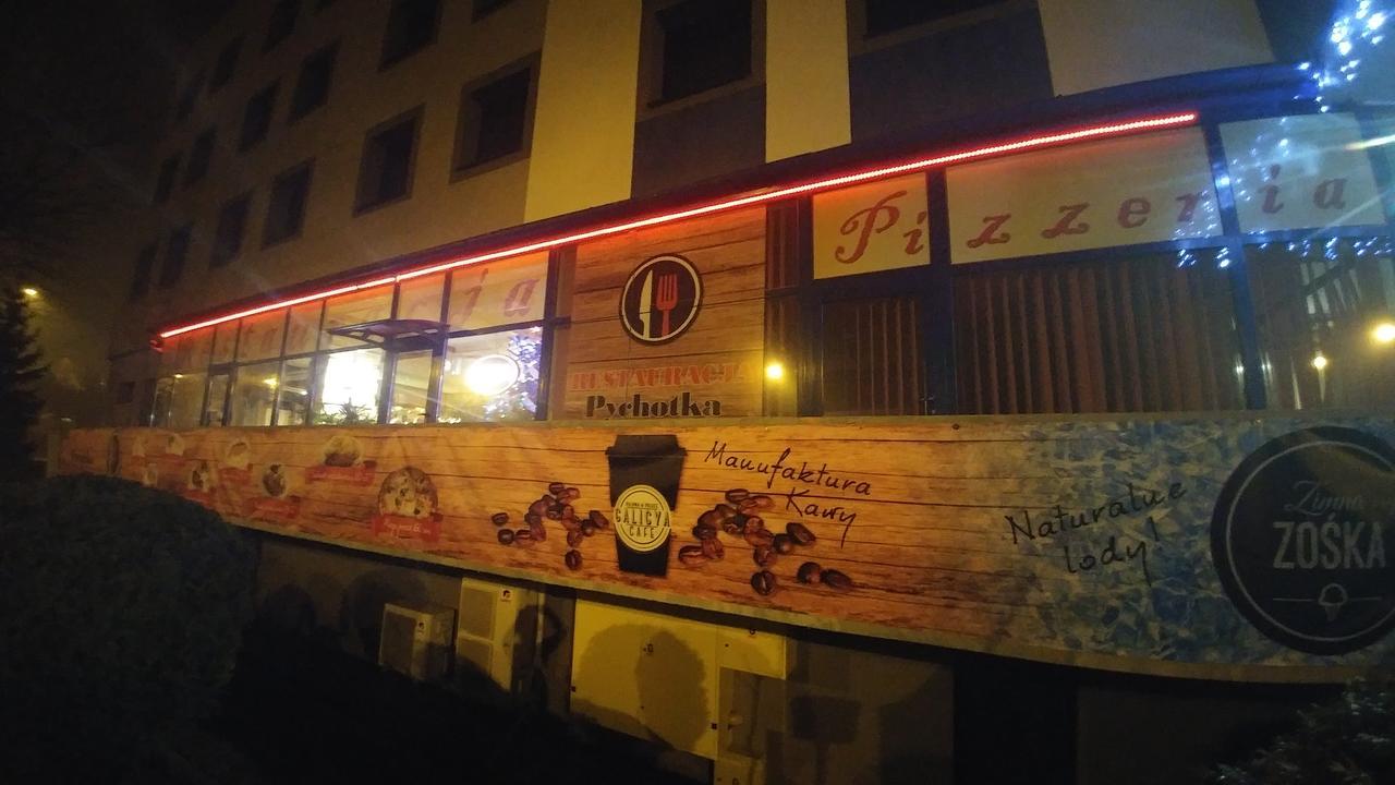 Dom Turysty Sanok Exterior foto