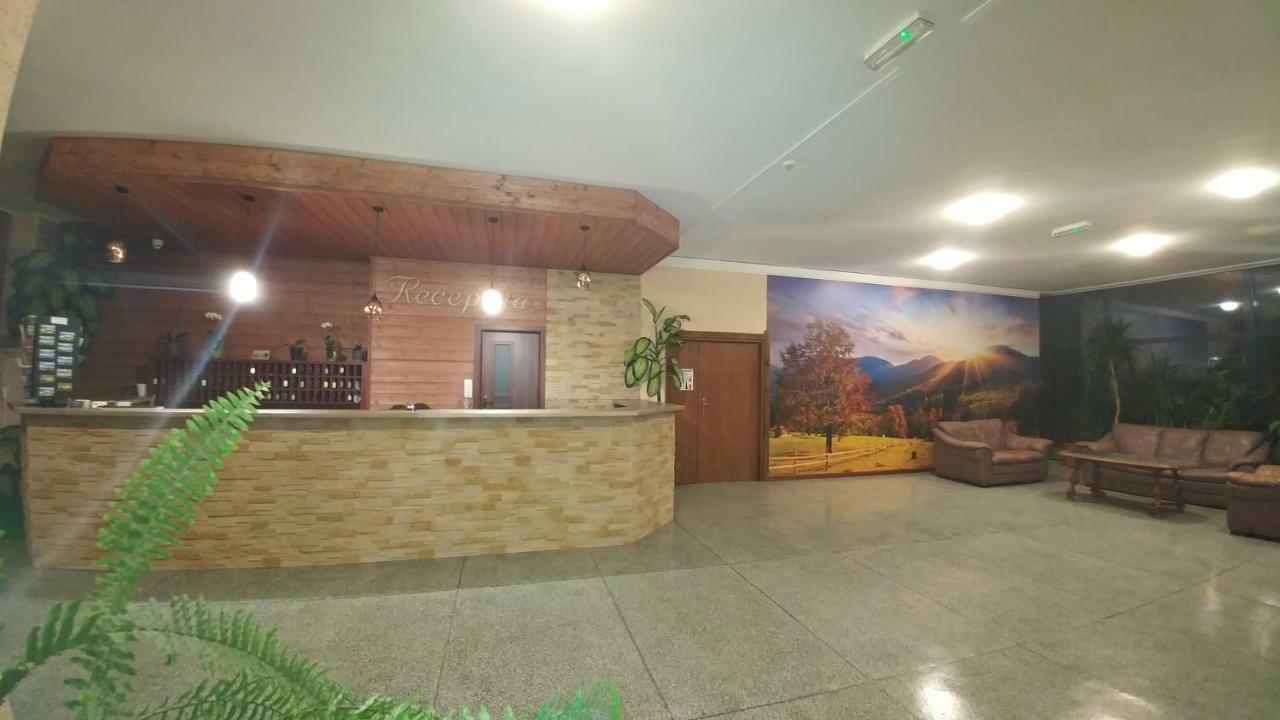 Dom Turysty Sanok Exterior foto